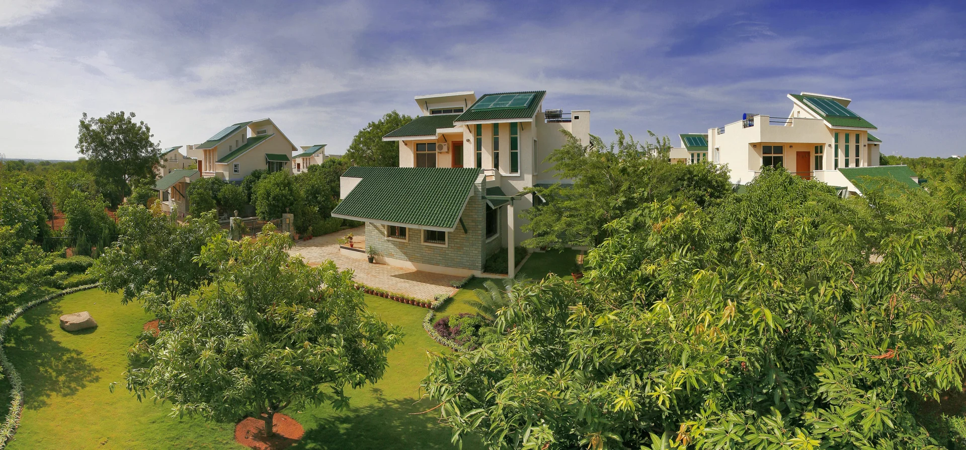 Premium gated community villa plots for sale in Shankarpally Hyderabad – 2500 Acres Master Planned